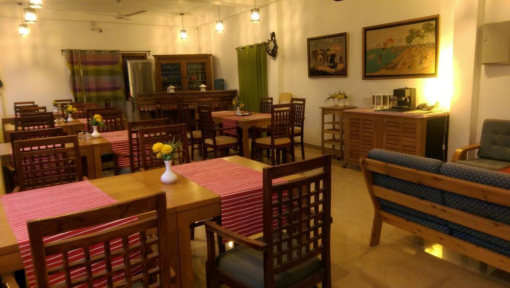 Ronny Cottage Negombo Esterno foto
