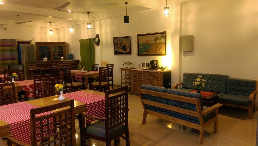 Ronny Cottage Negombo Esterno foto
