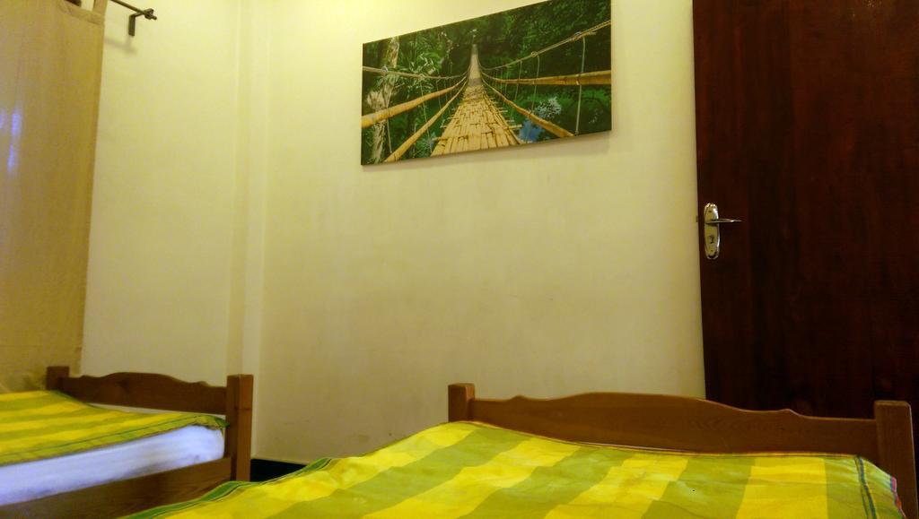Ronny Cottage Negombo Esterno foto