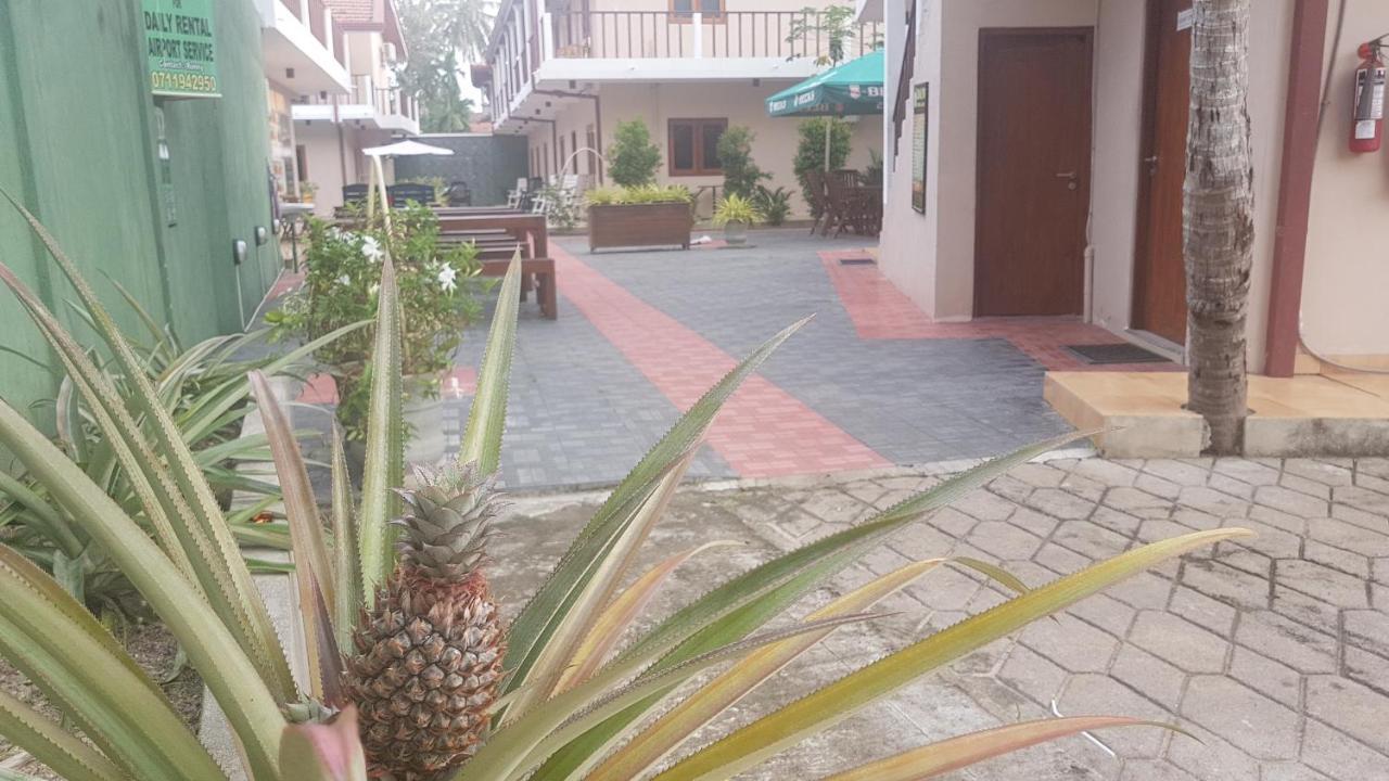 Ronny Cottage Negombo Esterno foto